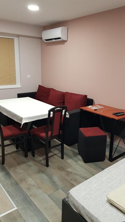 Lux Apartment Монтана Екстер'єр фото